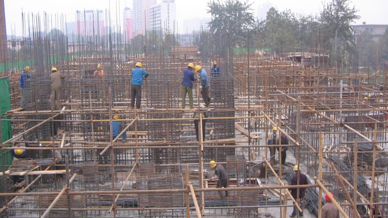 上海建筑资质代办公司，如何选择靠谱的合作伙伴？**